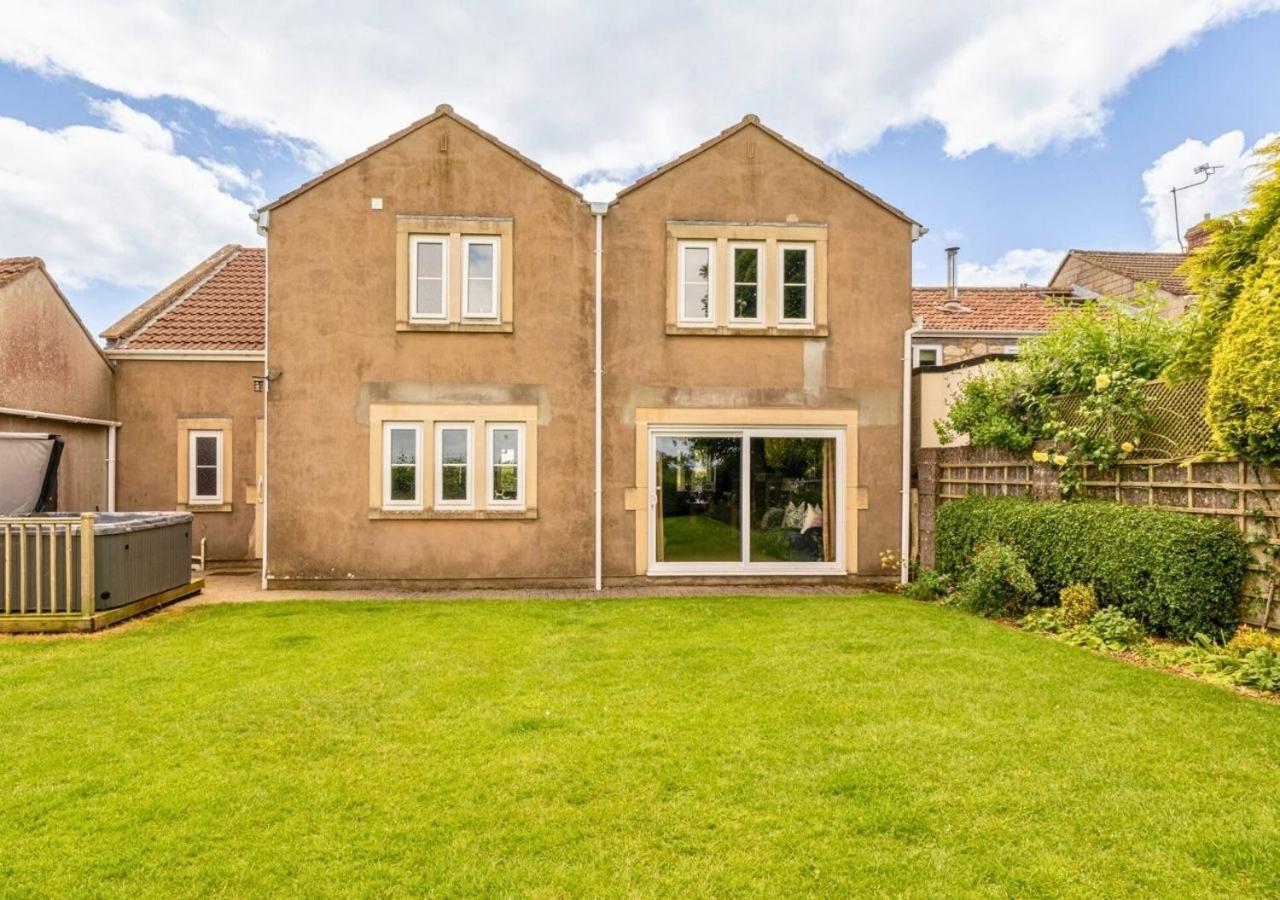 Gorgeous Rural 4 Bed Farm - With Hot Tub! Norton St Philip