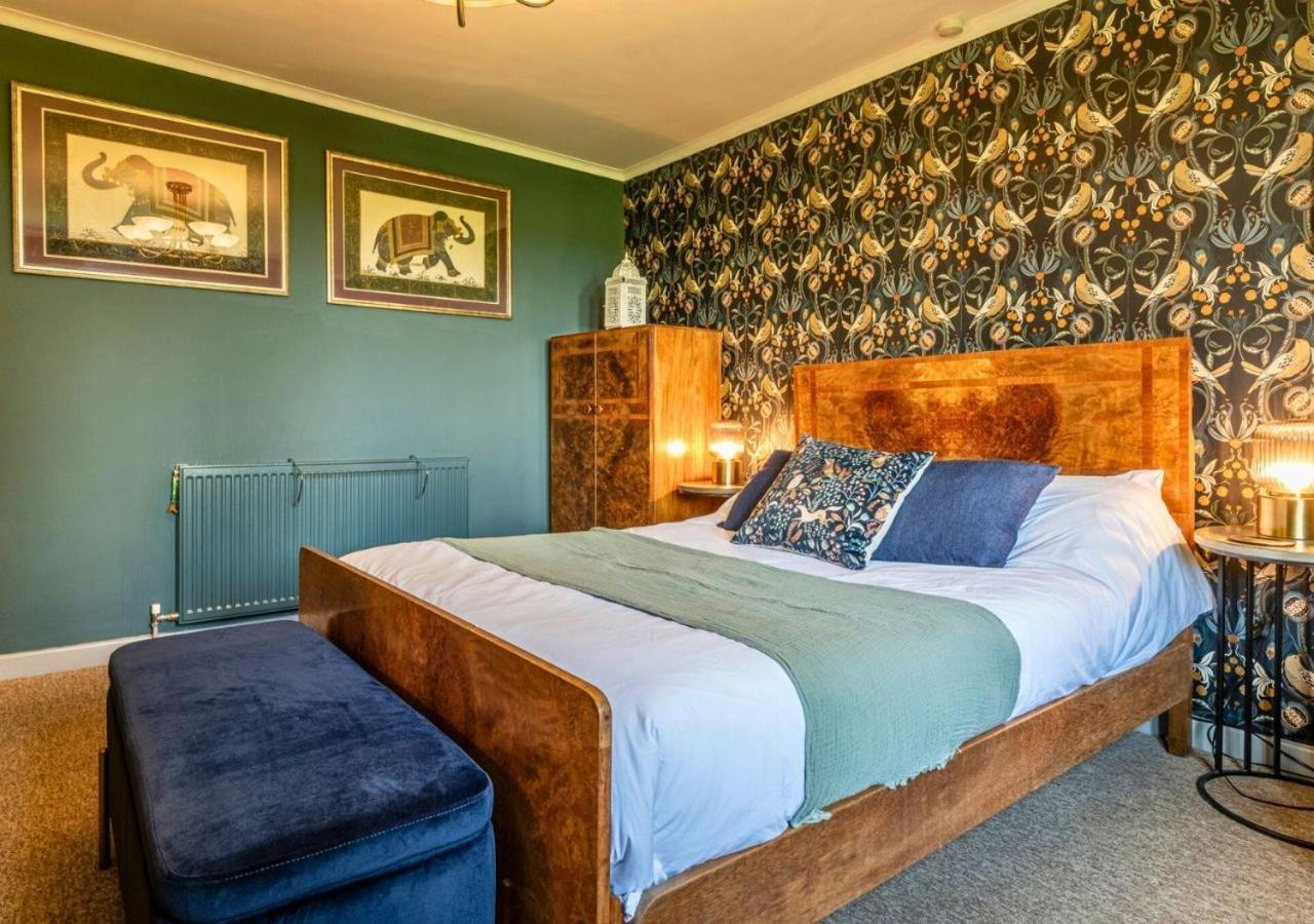 Gorgeous Rural 4 Bed Farm - With Hot Tub! Norton St Philip