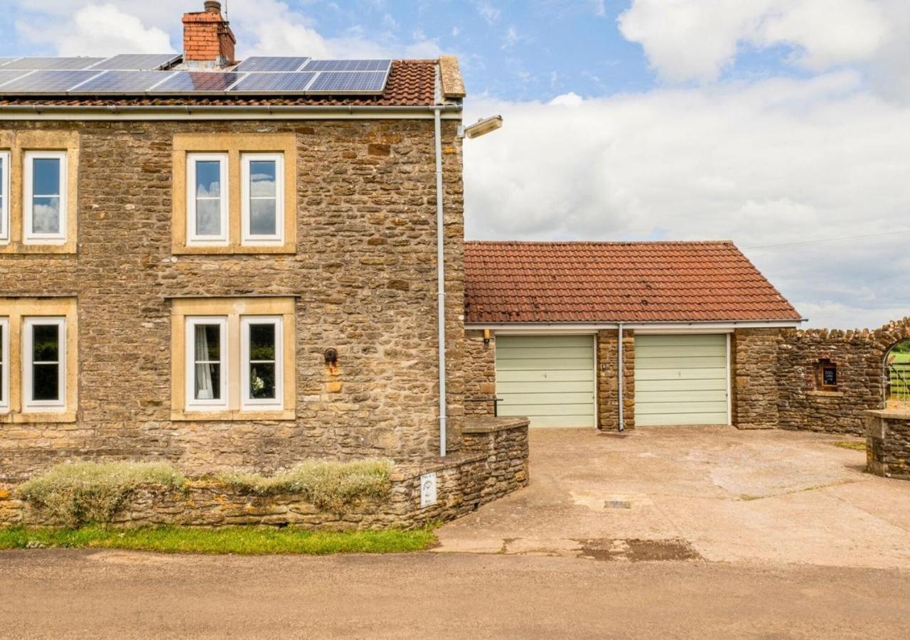 Holiday home Gorgeous Rural 4 Bed Farm - With Hot Tub!